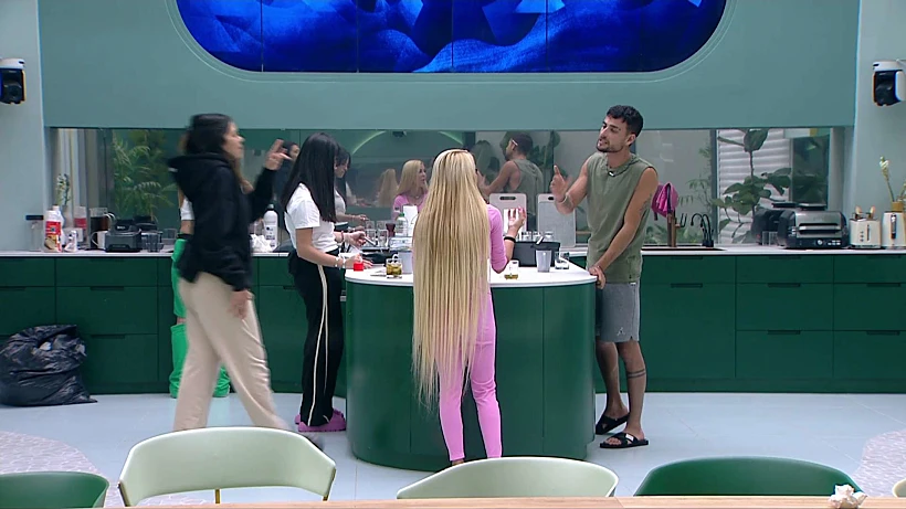 האח הגדול עונה 5, שניר וסתיו