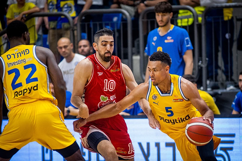 ווייד בולדווין מול בר טימור