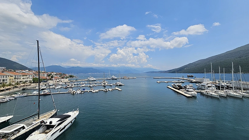 המרינה של פורטו נובי