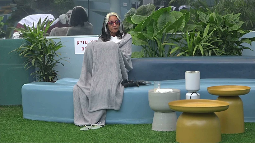 האח הגדול עונה 5, אתי