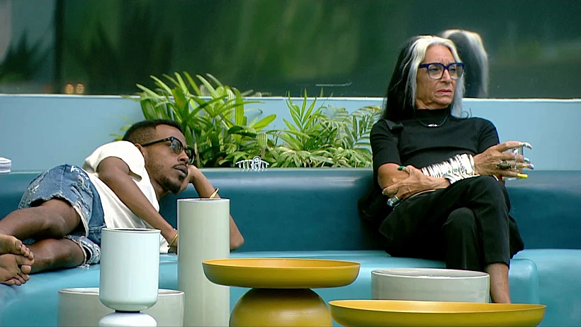 האח הגדול עונה 5, אתי ואברהם