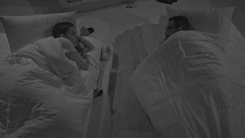 האח הגדול, אברהם אלקום, ספיר בורגיל