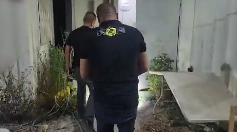 החשוד בזירה