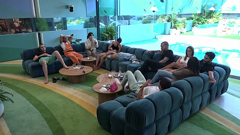 האח הגדול. שניר, שי, אלון, בן, יובל מעתוק, יובל לוי, ניקול, אתי, לין ויענקי