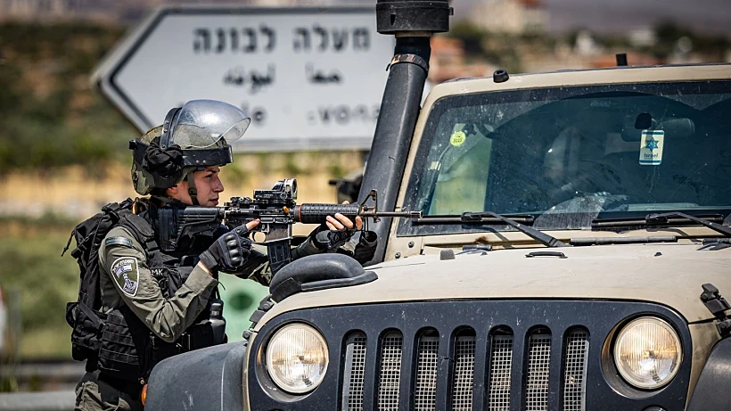 Capturכוחות הביטחון סמוך להתנחלות מעלה לבונה והכפר תורמוס עיא