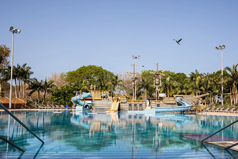 בריכת הפיראטים בפארק המים שפיים