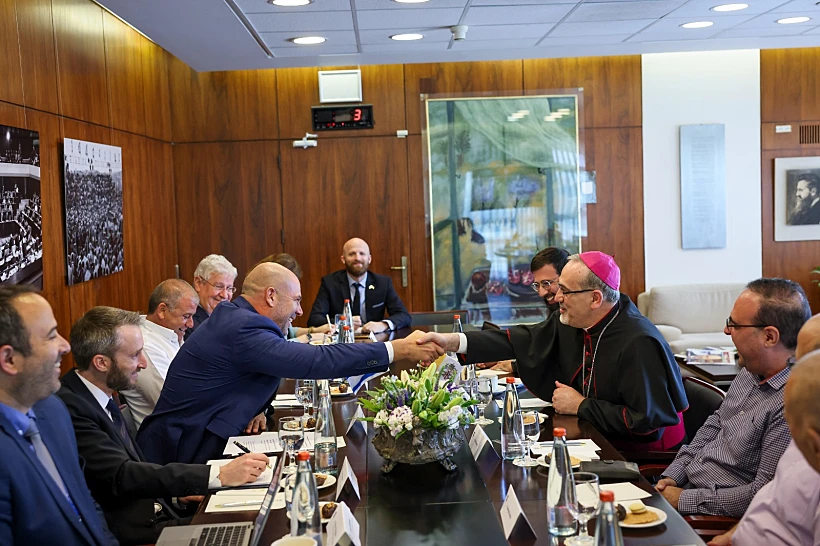 אמיר אוחנה והפטריארך פיצבאלה