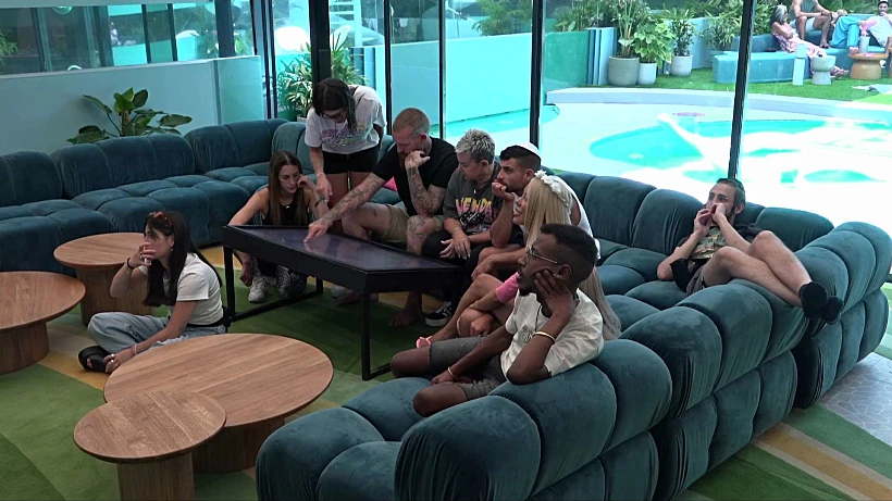 האח הגדול עונה 5, לין, יובל מעתוק, שי, בן, לרה, שניר, סתיו, אברהם ויענקי,