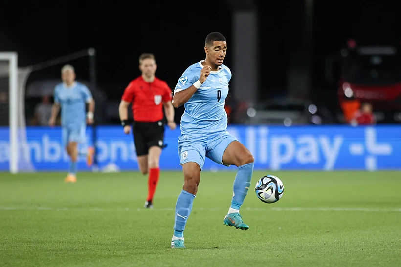 עידן טוקלומטי בפעולה