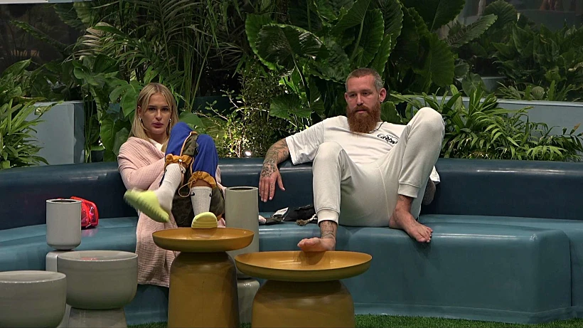 ניקול ובן האח הגדול עונה 5