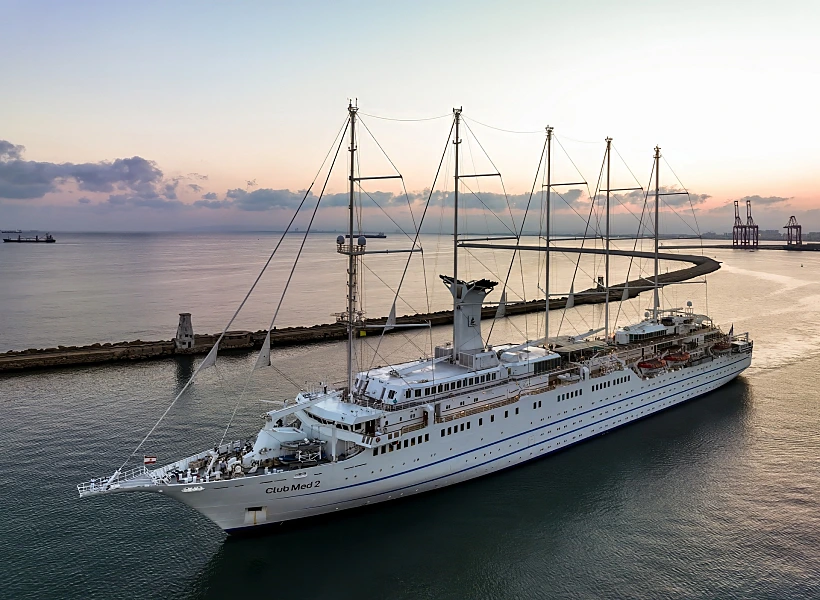 ספינת המפרש clubmed2