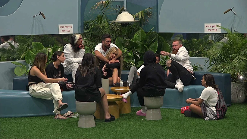 ניקול, אורי, אתי, יובל לוי, שניר, בן, ספיר, שי ויובל מעתוק האח הגדול עונה 5