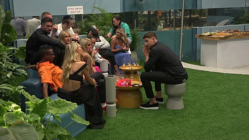 האח הגדול. יענקי, בן, אורי כהן, אורי נגר, ריקי, אתי, עדן, ניקול, יובל מעתוק, סתיו ואברהם