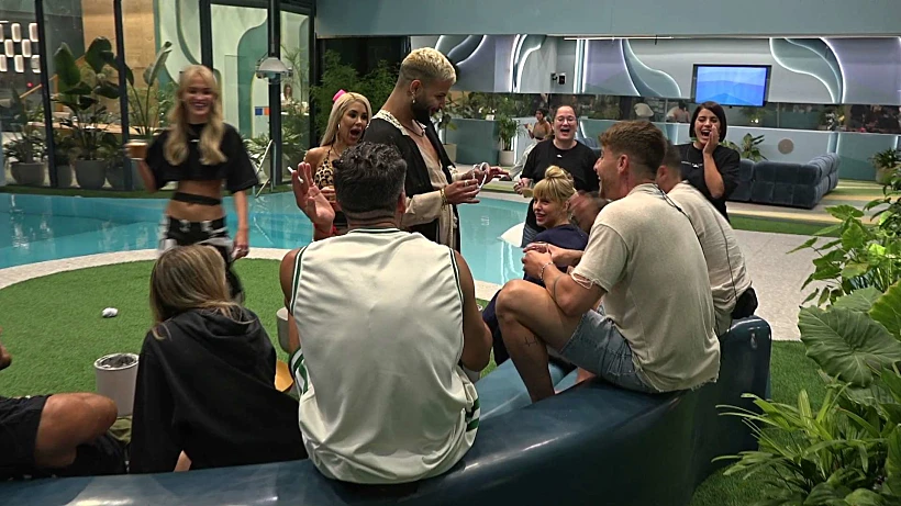 האח הגדול עונה 5, דיירי הבית