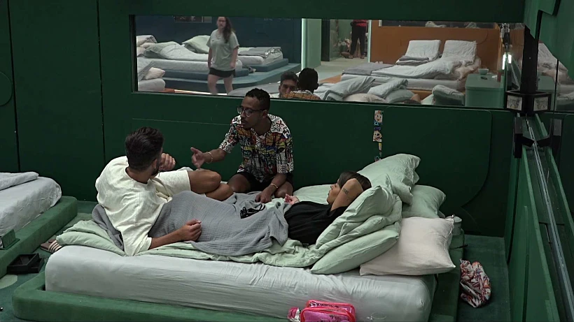 האח הגדול. ספיר, אברהם ואורי כהן