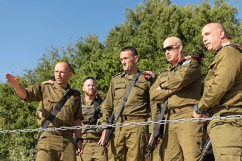 הרמטכ''ל הרצי הלוי ואלוף פיקוד הצפון בגבול לבנון
