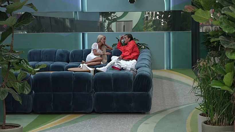 האח הגדול עונה 5, ספיר וסתיו