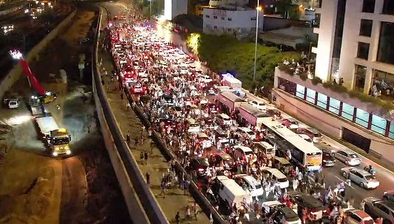 המחאה באיילון