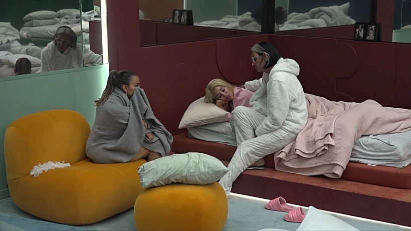 האח הגדול עונה 5 שיר סתיו ואתי