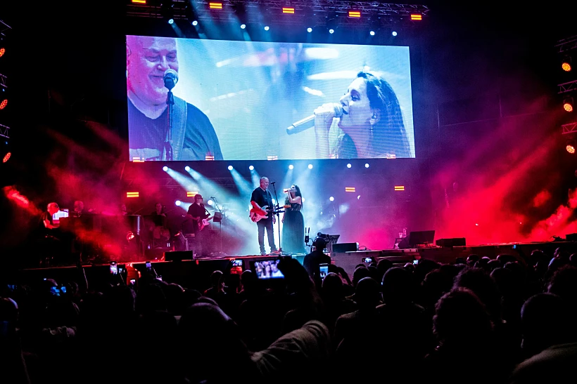 מירי מסיקה, קיסריה