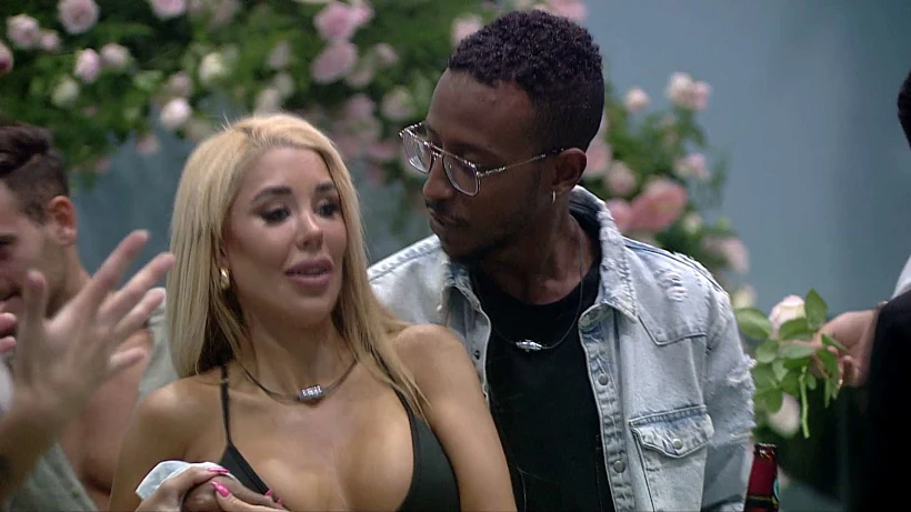 סתיו, אברהם, האח הגדול