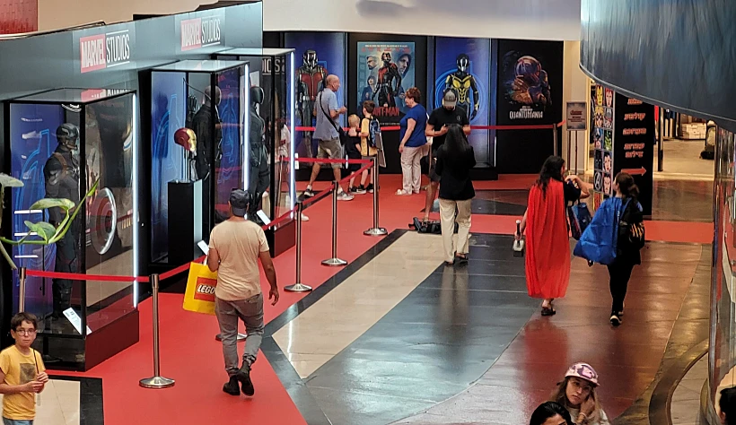 תערוכת מארוול דיזנגוף סנטאר