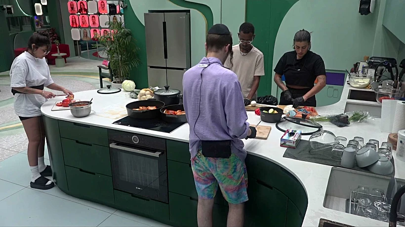 האח הגדול עונה 5, אברהם, ספיר, שי ויענקי