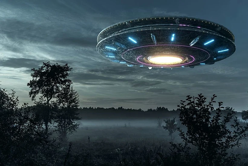 עב''מ, חייזרים