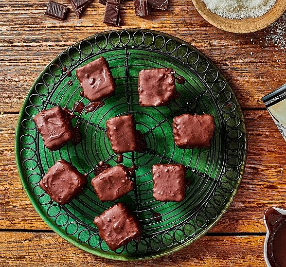 חטיף קוקוס ושוקולד