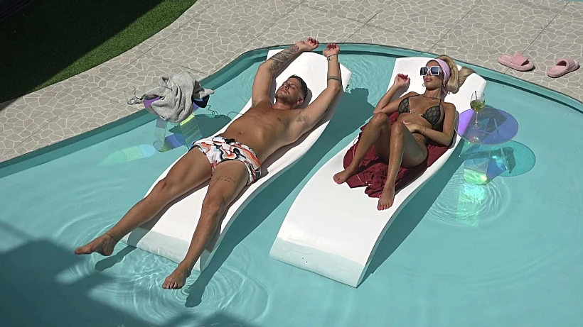 האח הגדול עונה 5, אורי וסתיו