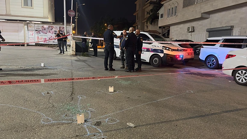 מפקד מחוז מרכז, ניצב אבי ביטון, בזירת הרצח בטירה