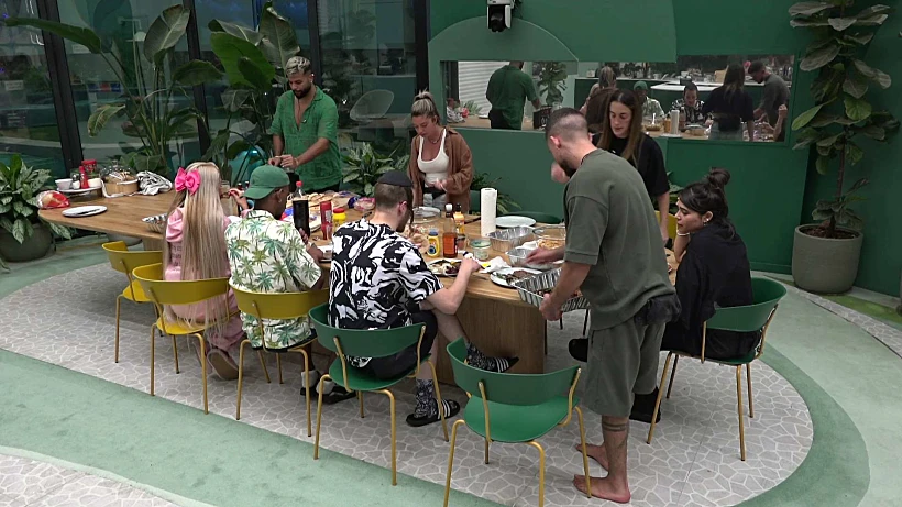 האח הגדול. שניר, שי, עדן, אברהם, סתיו, יענקי, יובל מעתוק