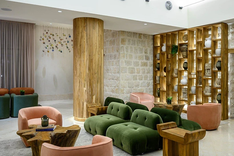 Canaan Hotel Lobby 01