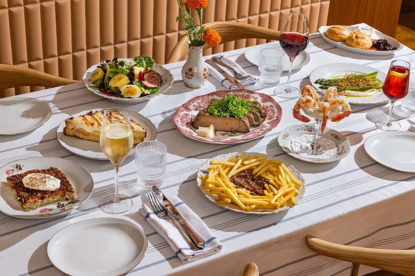 ארטל פורמל, בראנץ'