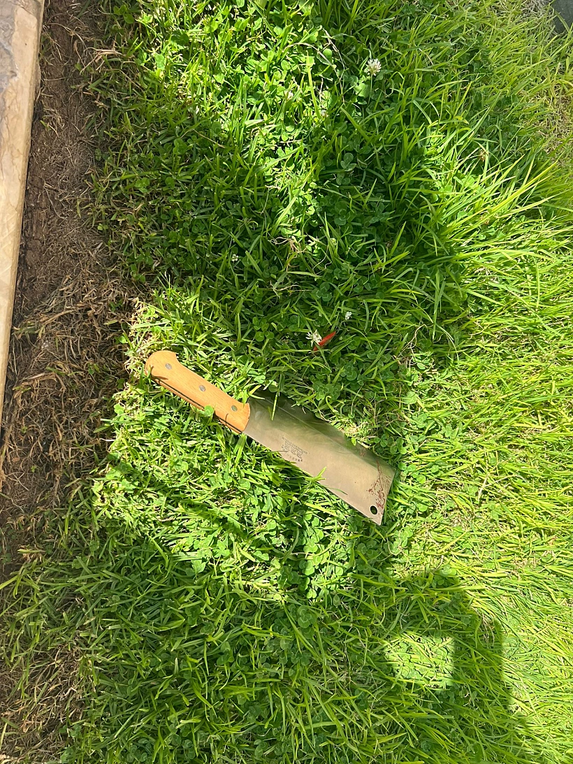 הסכין מזירת הפיגוע בשער יפו