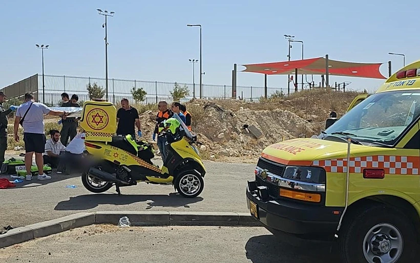 זירת תאונת האוטובוס בבאר שבע