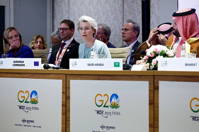 פון דר ליין לצידם של בן סלמאן וראש ממשלת איטליה ג'ורג'יה מלוני