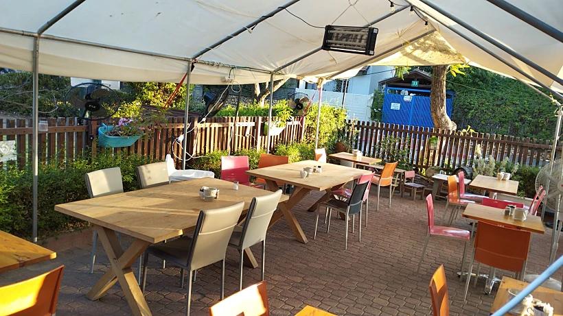 בית קפה הניה