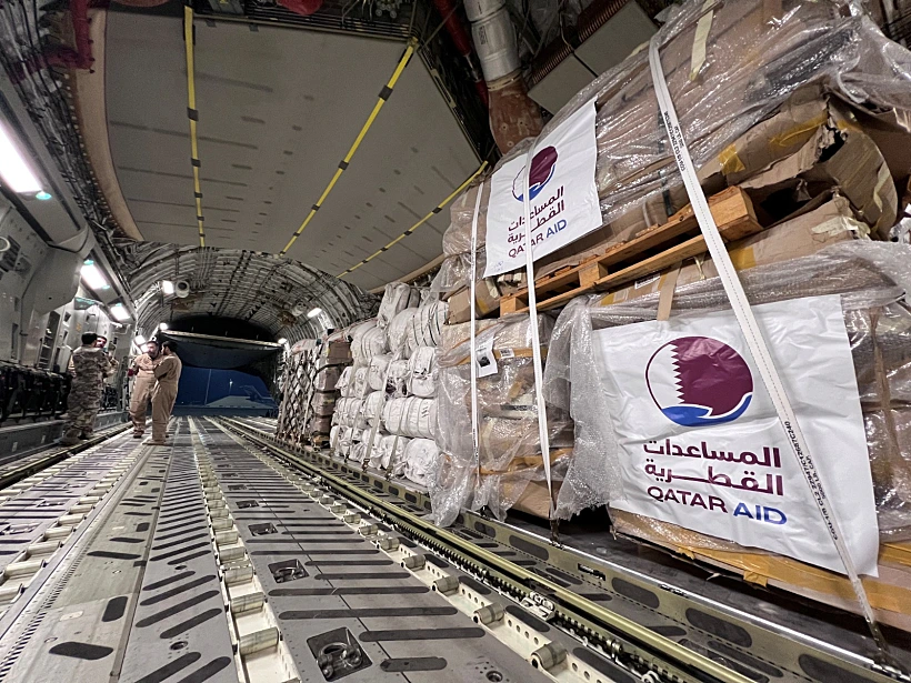 מטוס עם ציוד לסיוע הומניטרי שנשלח ללוב מאיחוד האמירויות