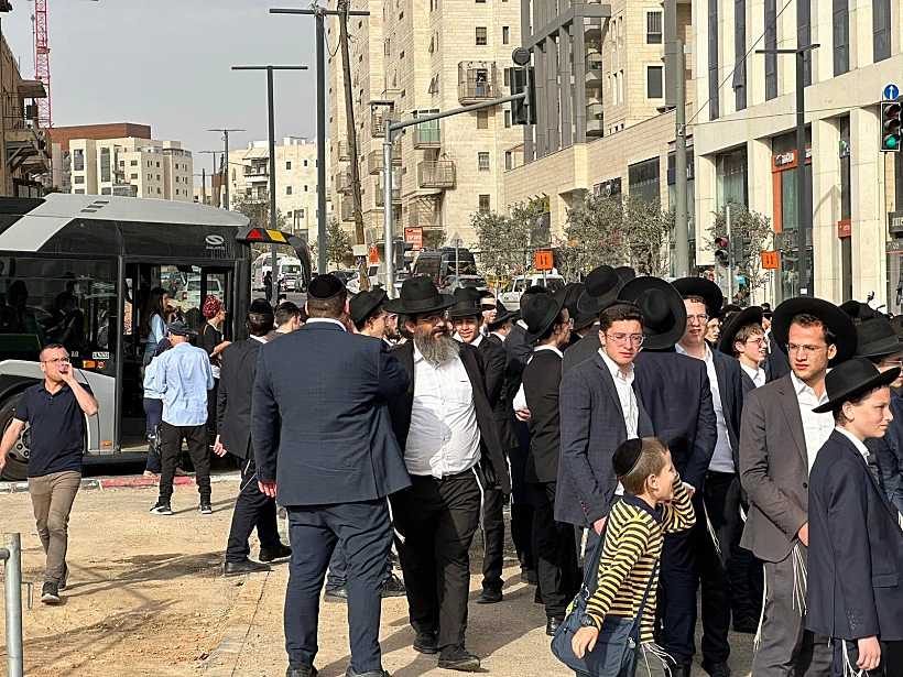 הפגנות חרדים ברכבת הקלה בירושלים