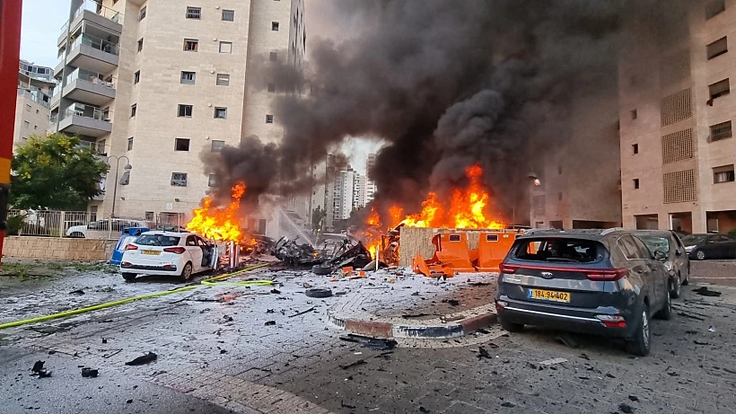 זירת נפילת רקטה באשקלון, 7 באוקטובר 2023
