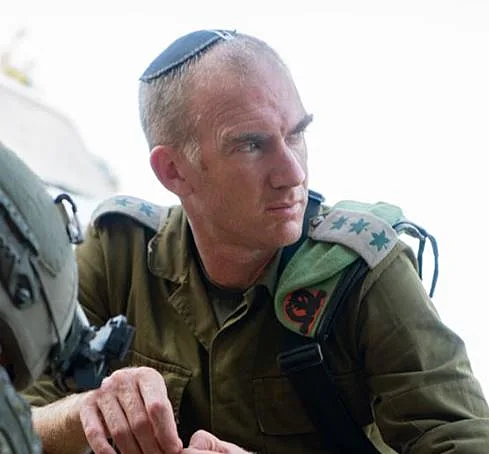 אלוף-משנה יהונתן שטיינברג, מפקד חטיבת הנח"ל שנהרג בקרב