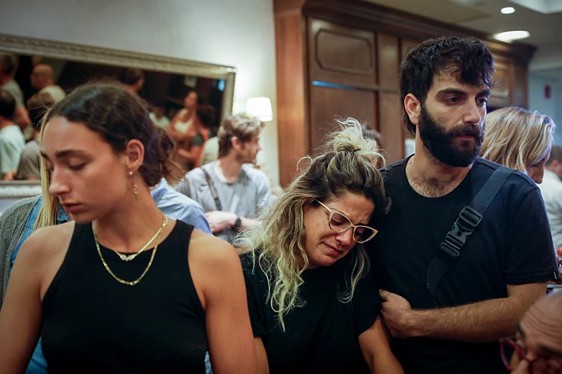 חלק מבני משפחות הנעדרים