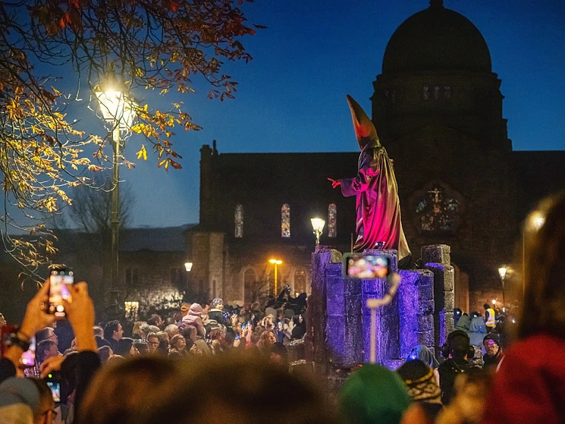 Galway,,ireland, 29.10.2023:,scene,at,macnas,halloween,parade,at,salmon