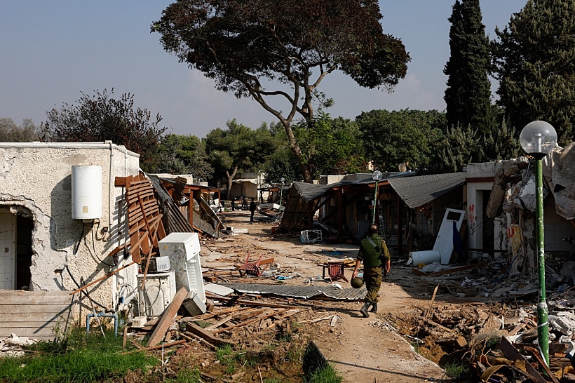ההרס והחורבן אחרי הטבח בקיבוץ כפר עזה