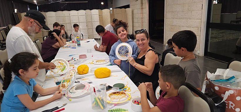 פינת יצירה לילדים במלון גולדן קראון חיפה