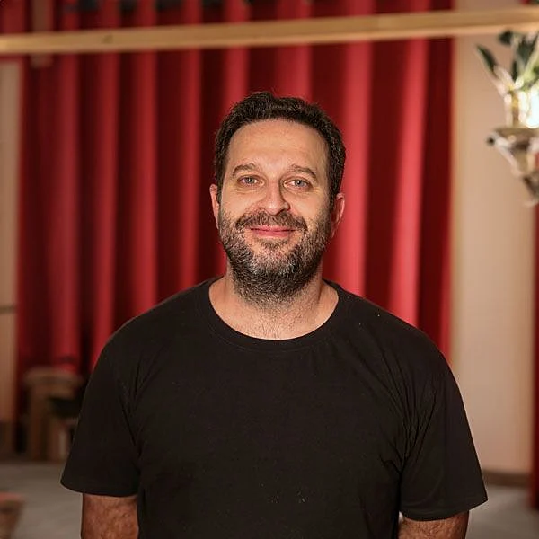 Resized Image 1699450508022 36