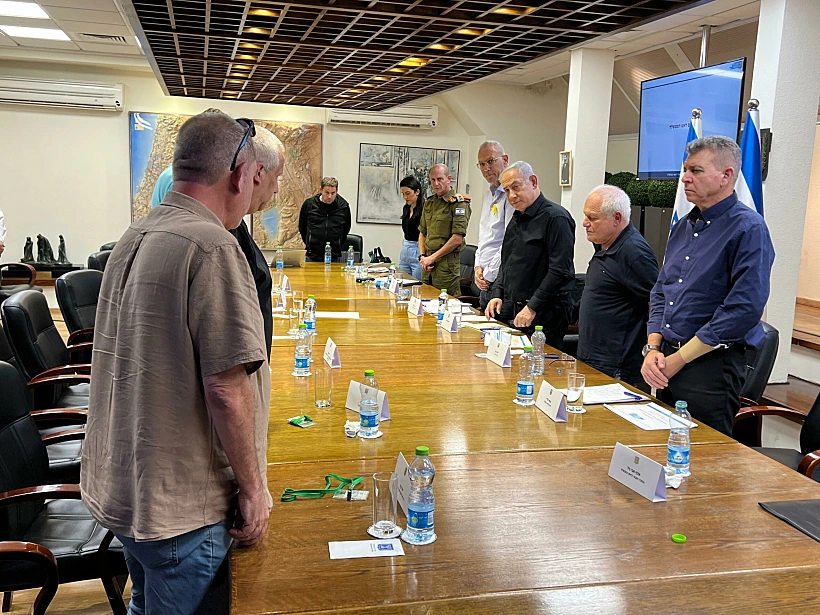 חרבות ברזל פגישת רה"מ נתניהו עם ראשי רשויות מעוטף עזה