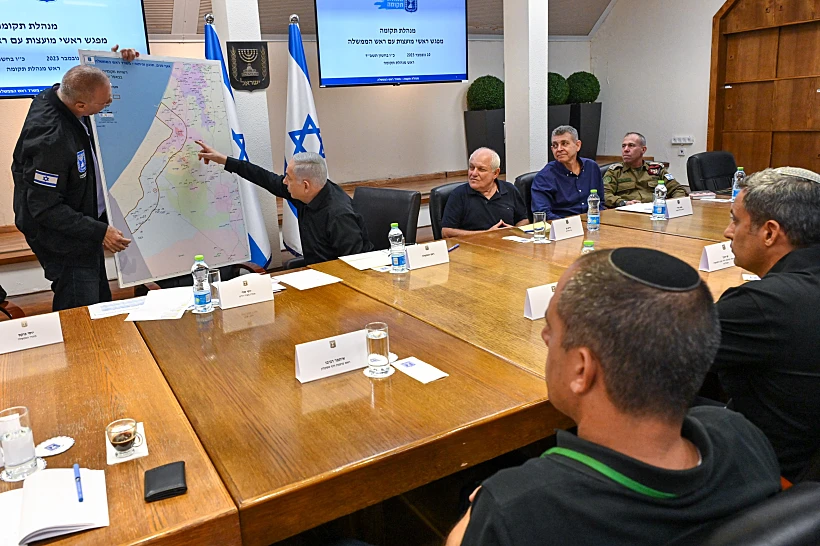 חרבות ברזל פגישת רה"מ נתניהו עם ראשי רשויות מעוטף עזה