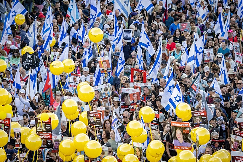 צעדת משפחות החטופים בירושלים